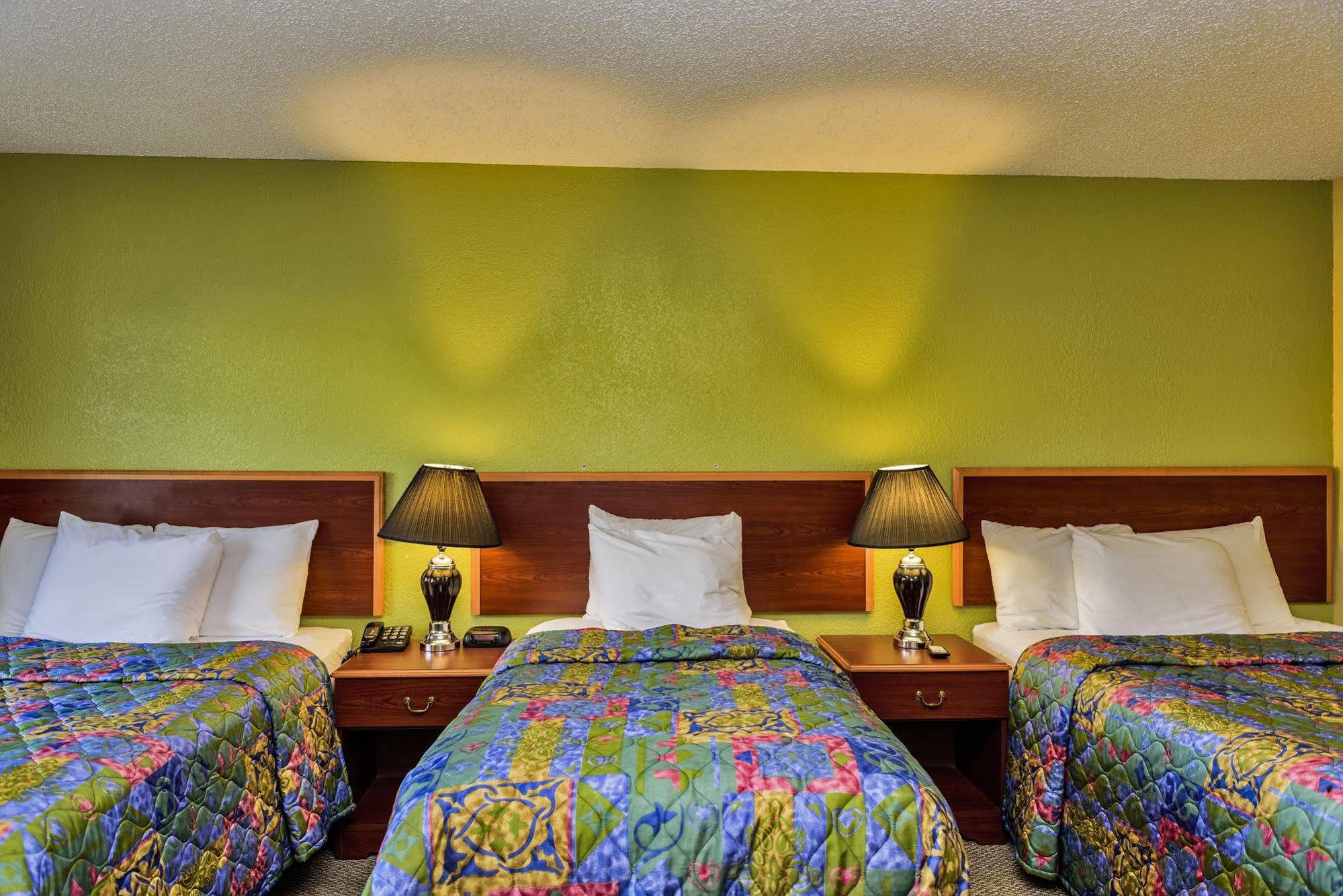 Budget Inn Williamsville Bagian luar foto
